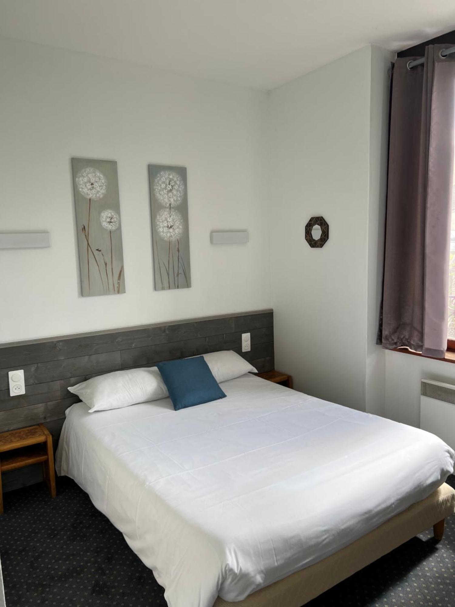 Hotel TGV Quimper Buitenkant foto