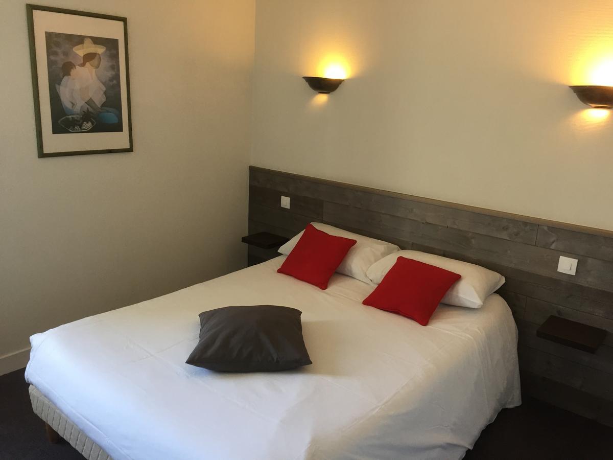 Hotel TGV Quimper Buitenkant foto